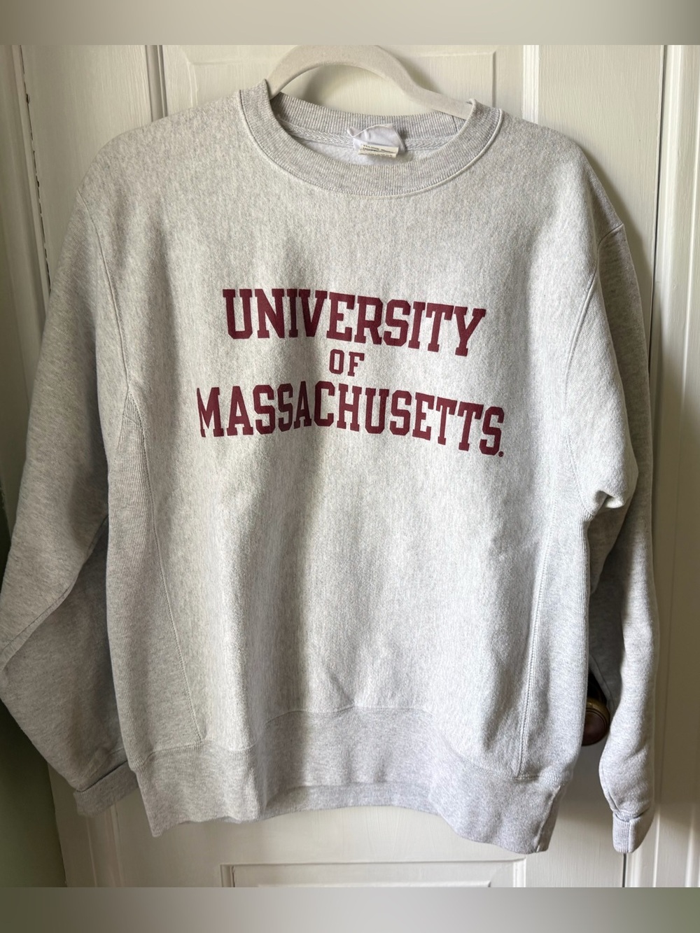 Champion UMASS Unisex Gray Crewneck Reverse Weave Sweatshirt Size Medium